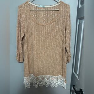 Tan Knit Top with Lace Hem L, 3/4 length gathered sleeves